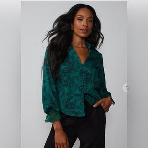 NWT NY&Co Bell Sleeve Button Down Top Paisley Botanical Garden Size L